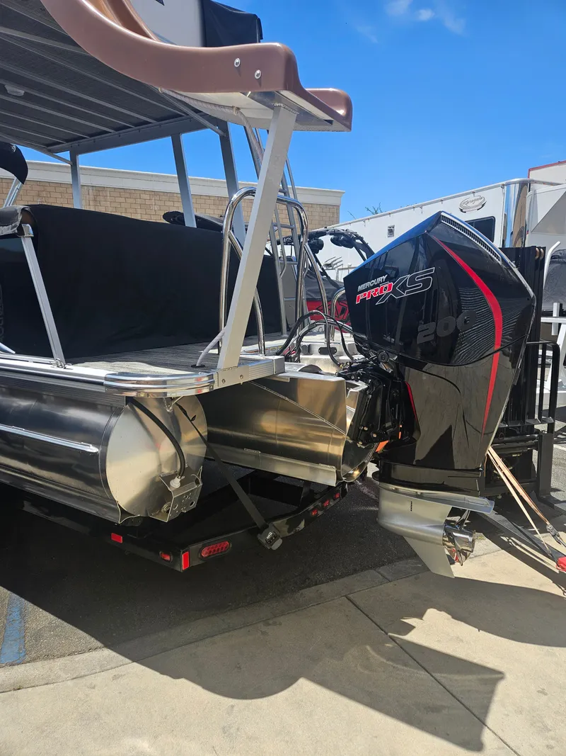 Slide: The Image of Avalon Catalina Cruise Funship 27FT 2025 - 20