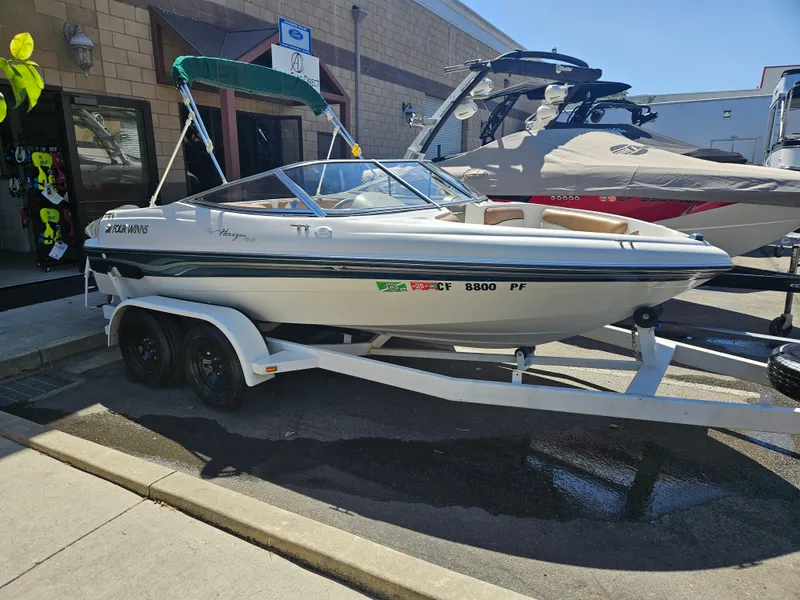 Slide: The Image of Four Winns 170 Horizon 1999 - 2