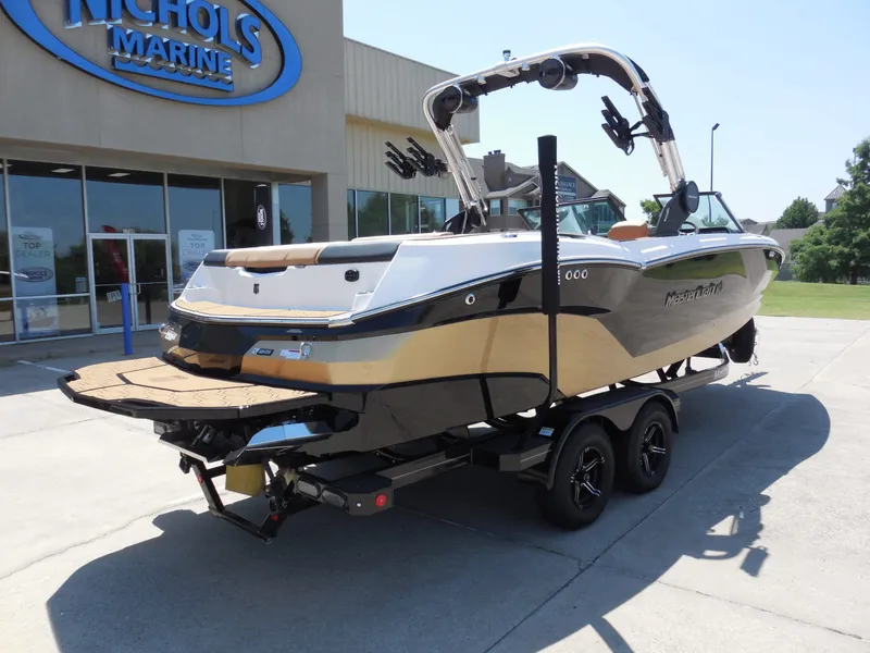 Slide: The Image of MasterCraft NXT24 2024 - 3