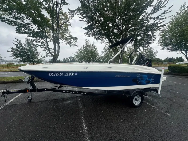 Slide: The Image of Bayliner Element E18 2017 - 8