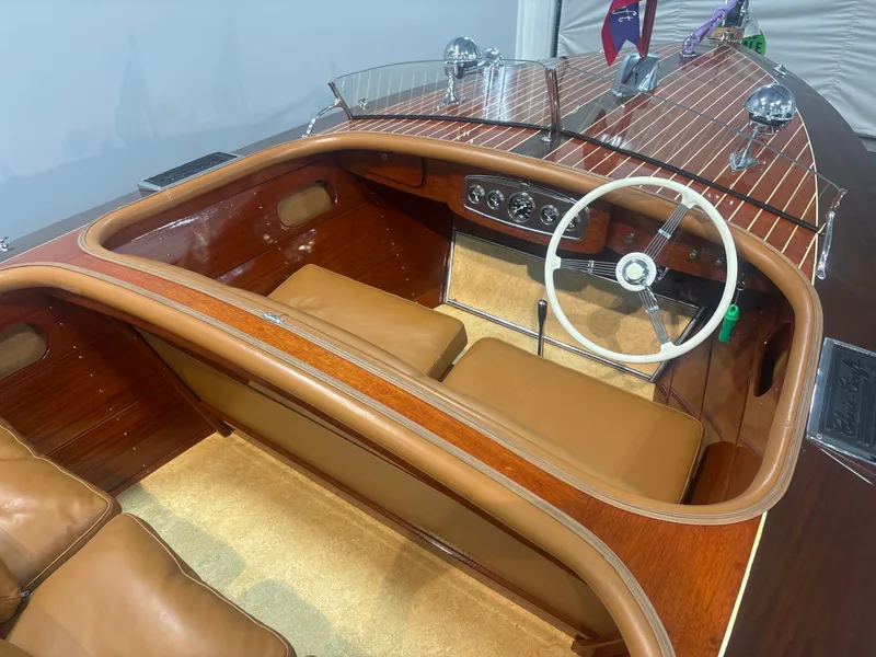 Slide: The Image of Chris-Craft 22 Runabout 1938 - 9