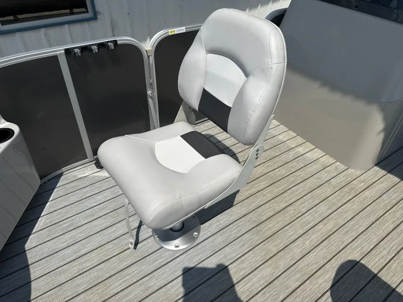 Slide: The Image of G3 V18F 2020 - 14