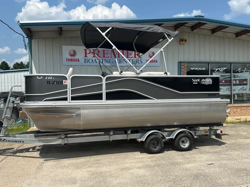 Slide: The Image of G3 V18F 2020 - 6