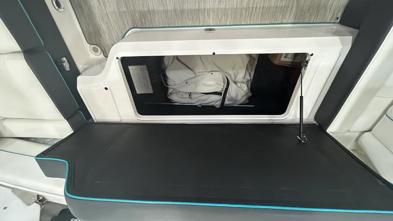 Slide: The Image of Regal LS6 2019 - 23