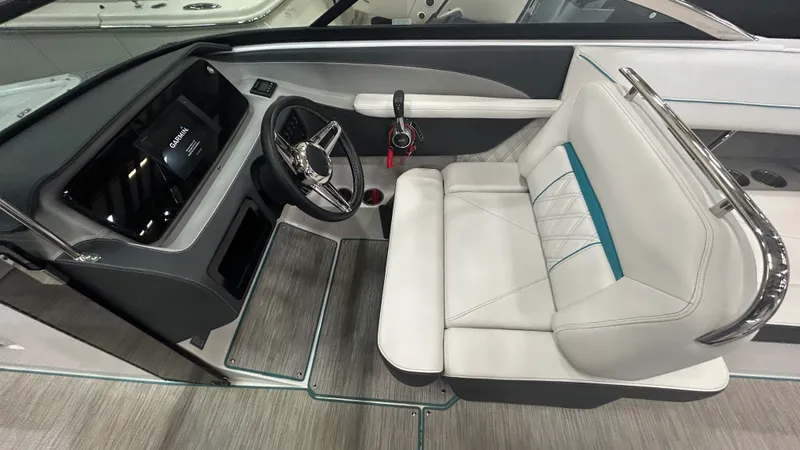 Slide: The Image of Regal LS6 2019 - 8