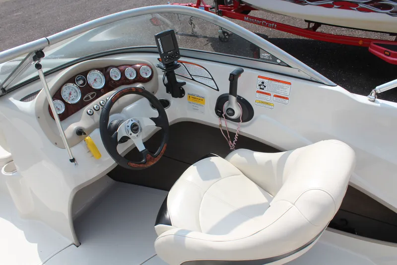 Slide: The Image of Tahoe Q5i 2013 - 11