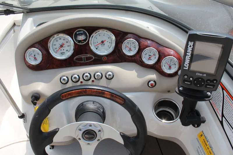 Slide: The Image of Tahoe Q5i 2013 - 12