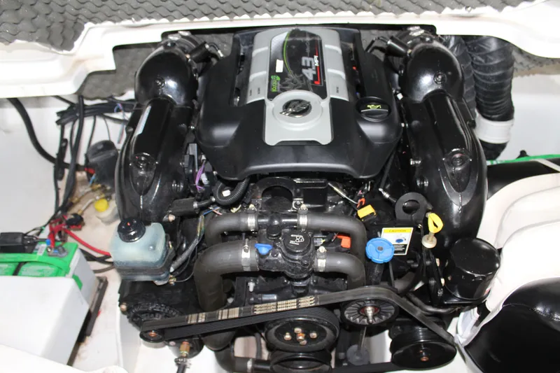 Slide: The Image of Tahoe Q5i 2013 - 17