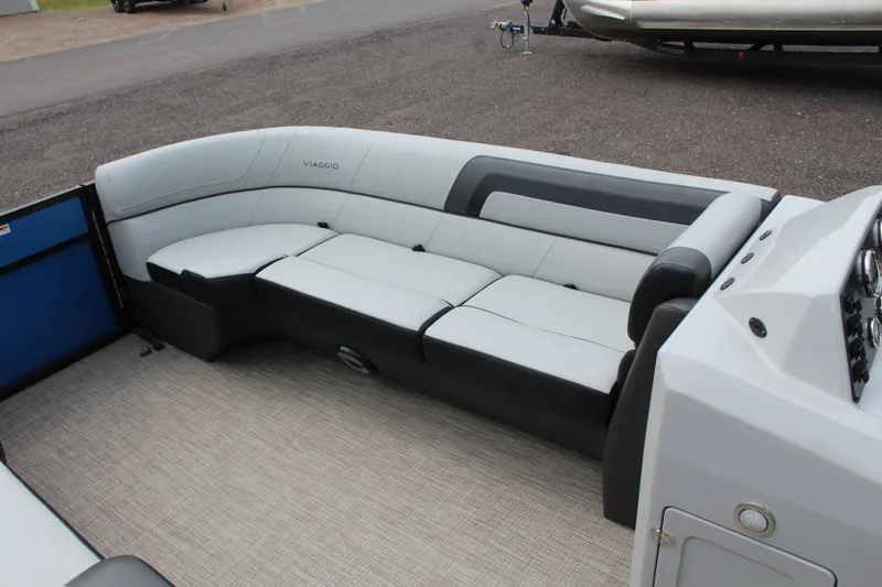 Slide: The Image of Viaggio Lago 22C 2022 - 10