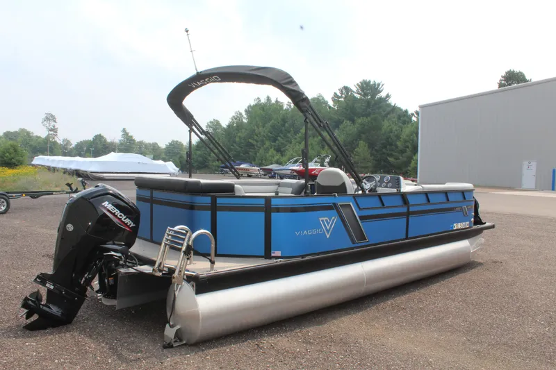 Slide: The Image of Viaggio Lago 22C 2022 - 3