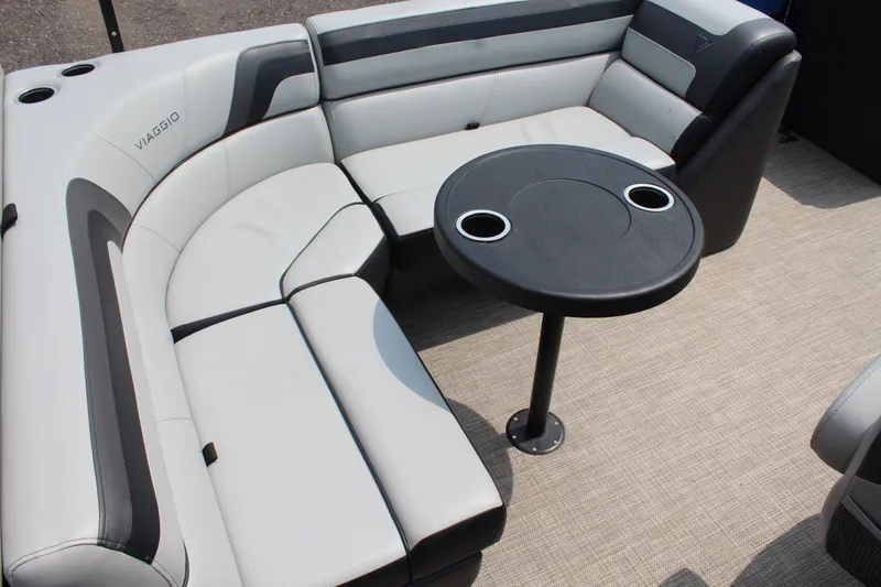 Slide: The Image of Viaggio Lago 22C 2022 - 6