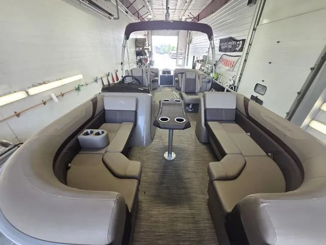 Slide: The Image of Bennington 22 SSR 2021 - 5