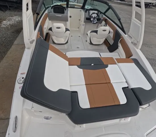 Slide: The Image of Chaparral 21 SSi OB In Stock Traier included 2026 - 11