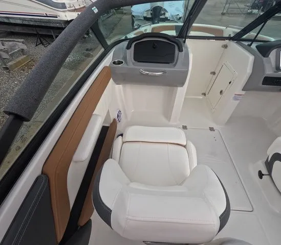 Slide: The Image of Chaparral 21 SSi OB In Stock Traier included 2026 - 16