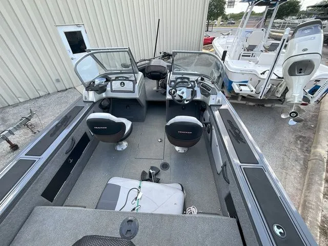 Slide: The Image of Tracker Targa V-18 Combo 2016 - 4