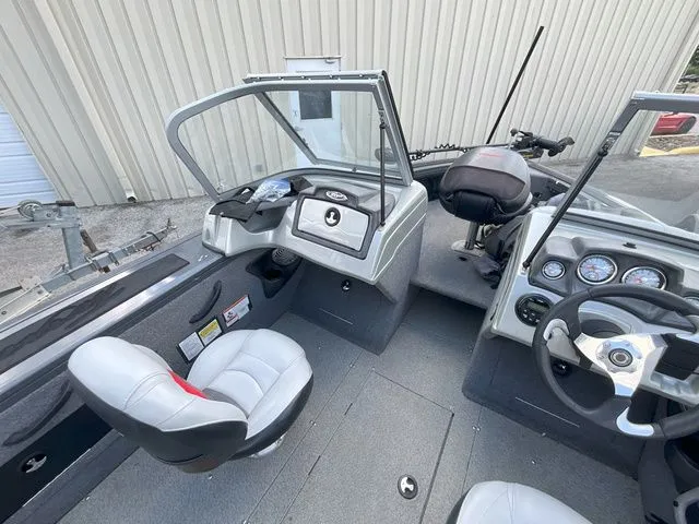 Slide: The Image of Tracker Targa V-18 Combo 2016 - 5