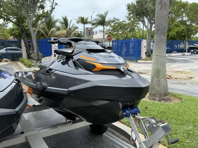 Slide: The Image of Sea-Doo GTX 170 BRP Premium Audio iDF iBR 2023 - 6