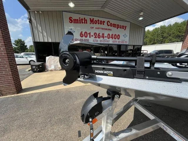 Slide: The Image of Xpress H17C Crappie 2026 - 5