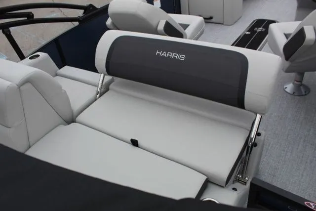 Slide: The Image of Harris 230 Cruiser SLDH 2025 - 14