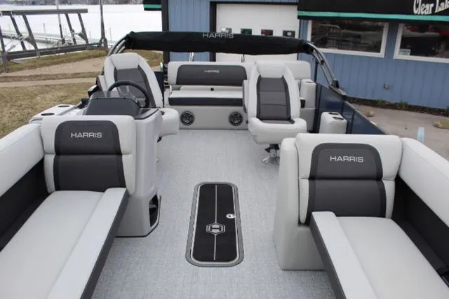 Slide: The Image of Harris 230 Cruiser SLDH 2025 - 6