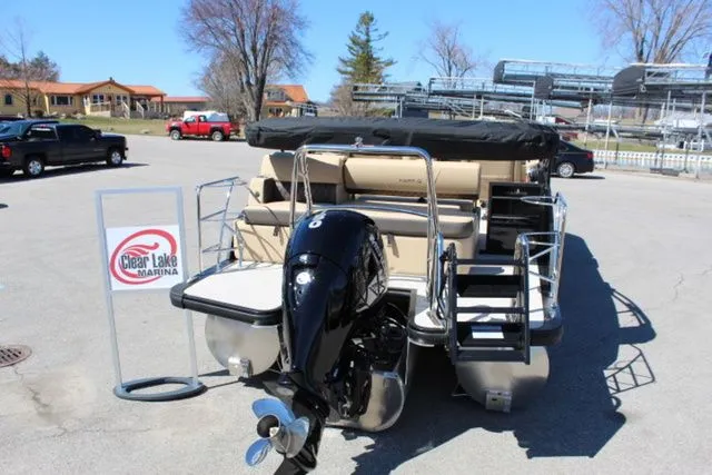 Slide: The Image of Harris SUNLINER 230 SLDH 2025 - 3