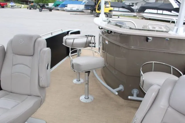 Slide: The Image of Premier 260 Grand Entertainer 2013 - 14