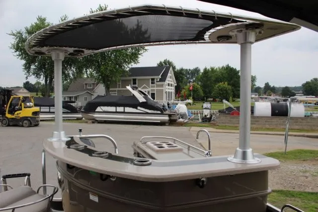 Slide: The Image of Premier 260 Grand Entertainer 2013 - 15