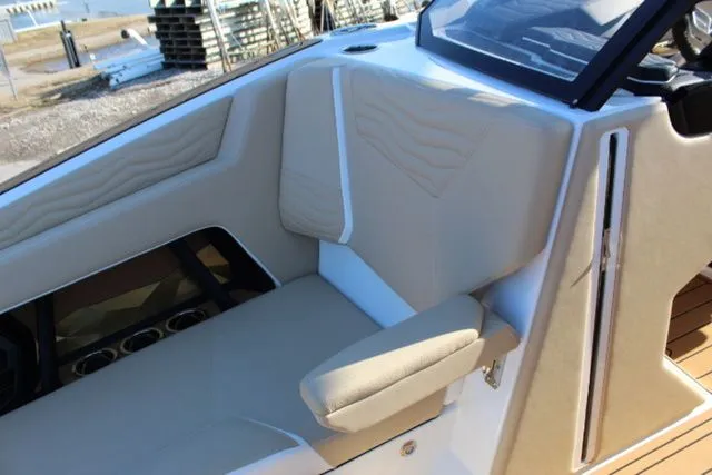 Slide: The Image of Nautique Super Air Nautique G23 2025 - 13