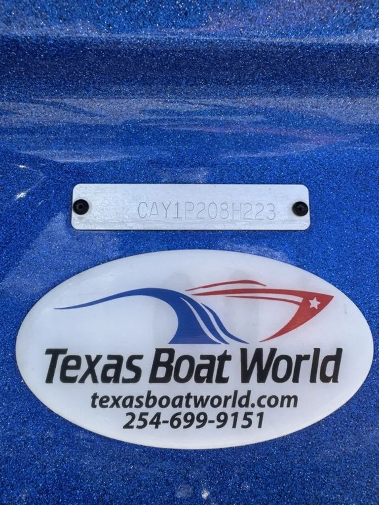 Slide: The Image of Caymas CX 21 PRO 2023 - 11