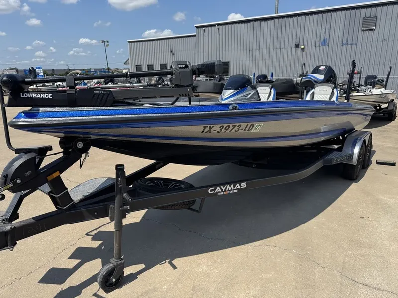 Slide: The Image of Caymas CX 21 PRO 2023 - 4