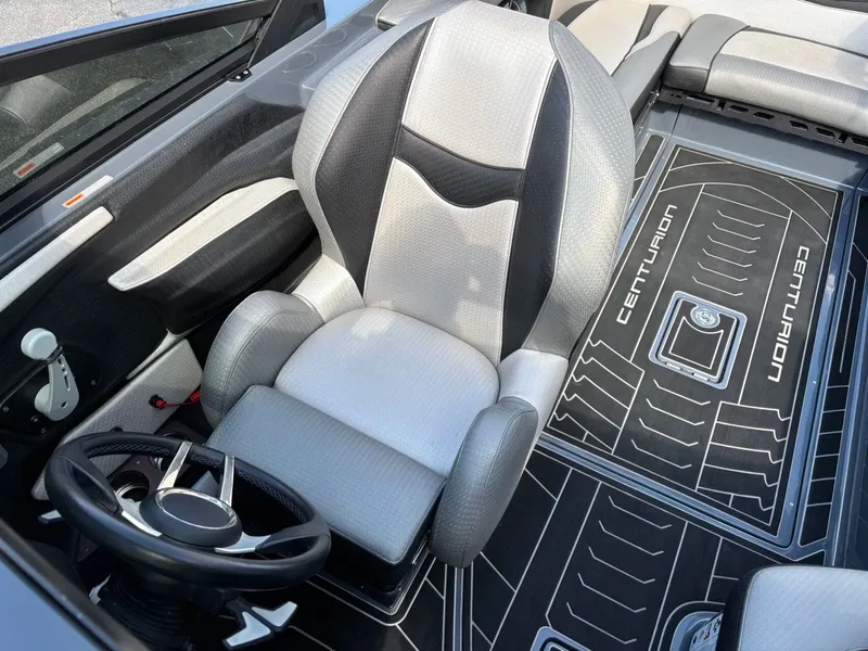 Slide: The Image of Centurion Ri237 2020 - 20