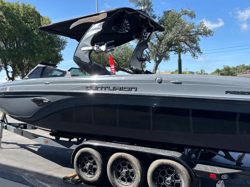 Slide: The Image of Centurion Ri237 2020 - 7