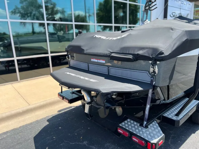 Slide: The Image of Nautique GS24 2024 - 45