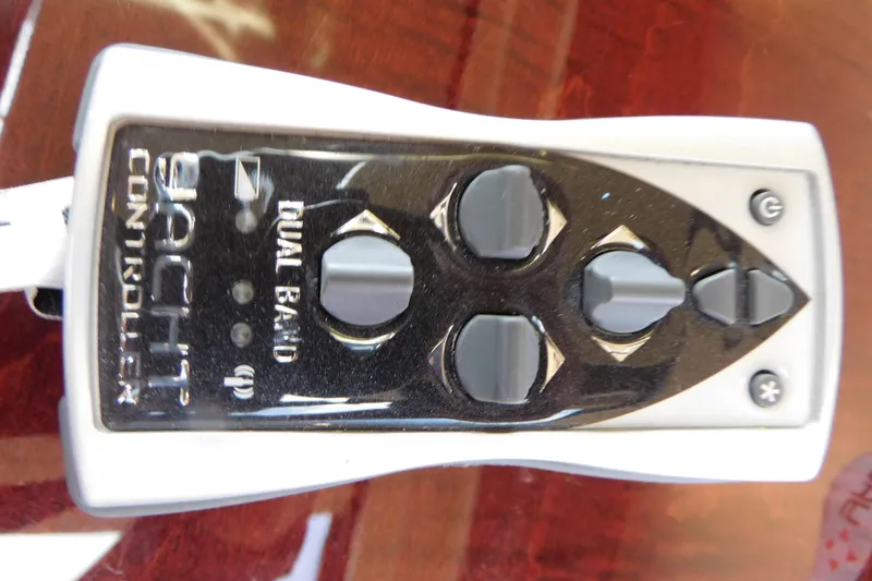 Slide: The Image of Yacht controller with dual band feature on a 2013 Sea Ray 510 Sundancer. - 37