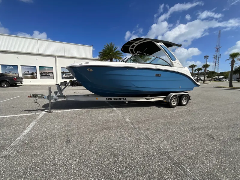 Slide: The Image of Sea Ray SDX 230 Outboard 2026 - 27