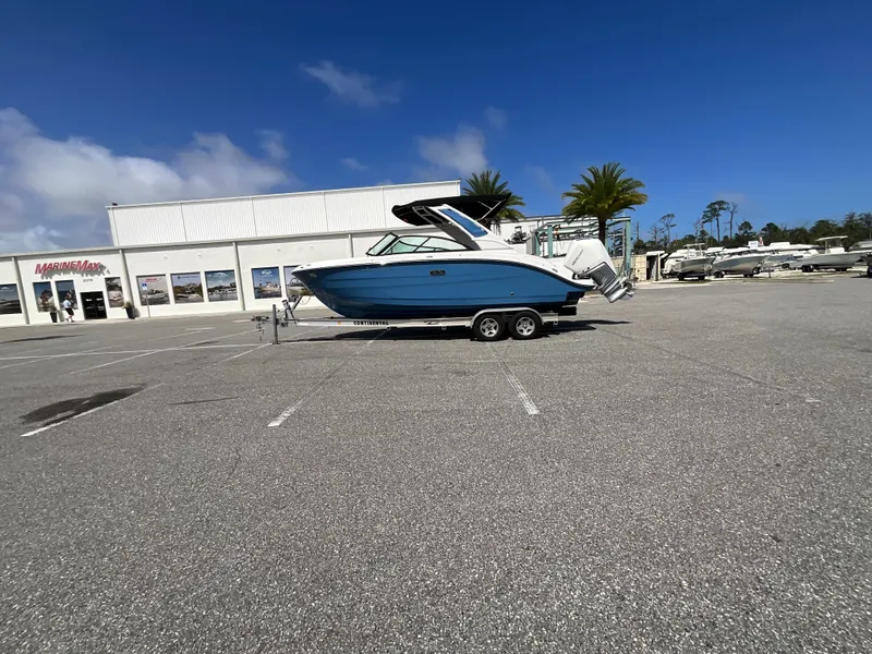 Slide: The Image of Sea Ray SDX 230 Outboard 2026 - 36