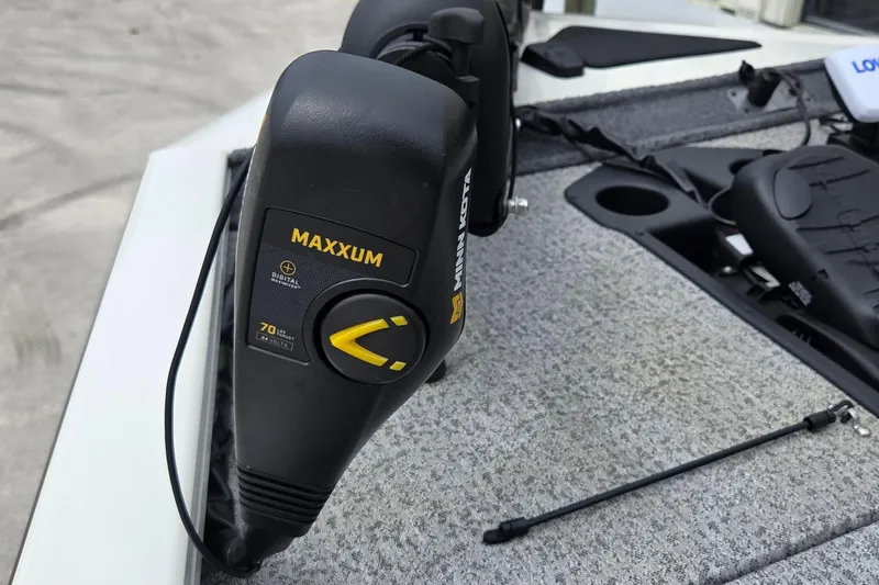 Slide: The Image of Minn Kota Maxxum trolling motor on 2023 Tracker Pro Team 195 TXW Tournament Edition boat. - 10