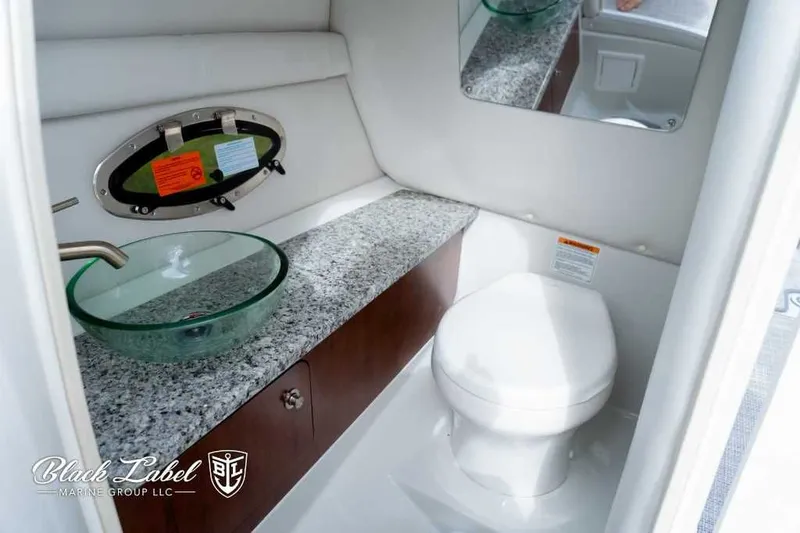 Slide: The Image of Crownline Boats 260 XSS 2024 - 21