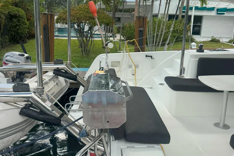Slide: The Image of Lagoon 40 catamaran cockpit, 2022 model, featuring seating and outdoor equipment. - 18