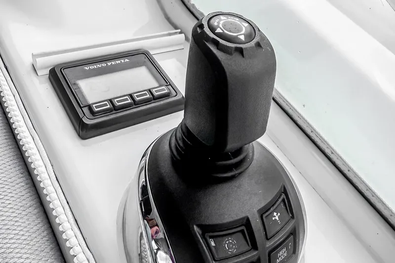 Slide: The Image of Joystick control and display on 2021 Riviera 5400 Sport Yacht Platinum Edition. - 47