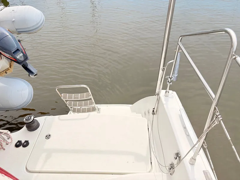 Slide: The Image of Lagoon 400 2010 - 28