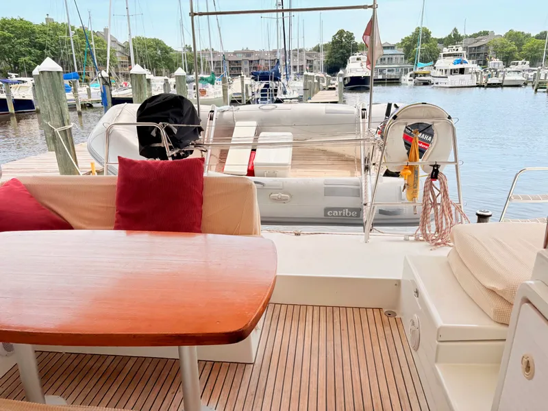 Slide: The Image of Lagoon 400 2010 - 38