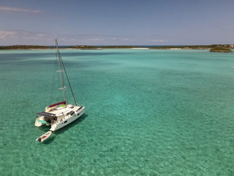 Slide: The Image of Lagoon 400 2010 - 74