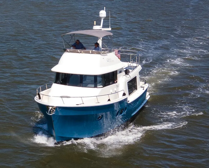 Slide: The Image of Fathom 43 Fly 2019 - 100