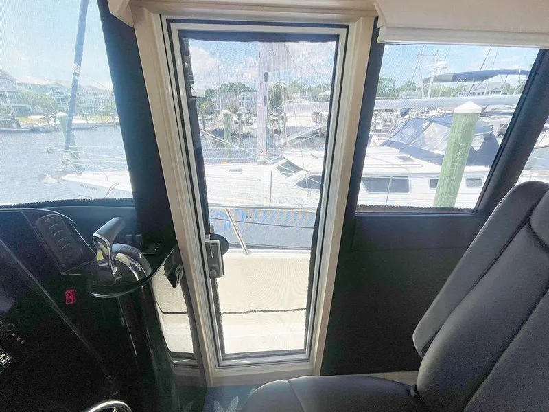 Slide: The Image of Fathom 43 Fly 2019 - 48