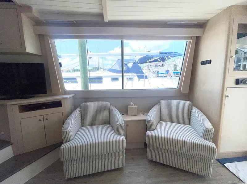 Slide: The Image of Fathom 43 Fly 2019 - 51