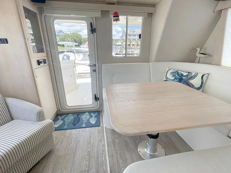 Slide: The Image of Fathom 43 Fly 2019 - 52