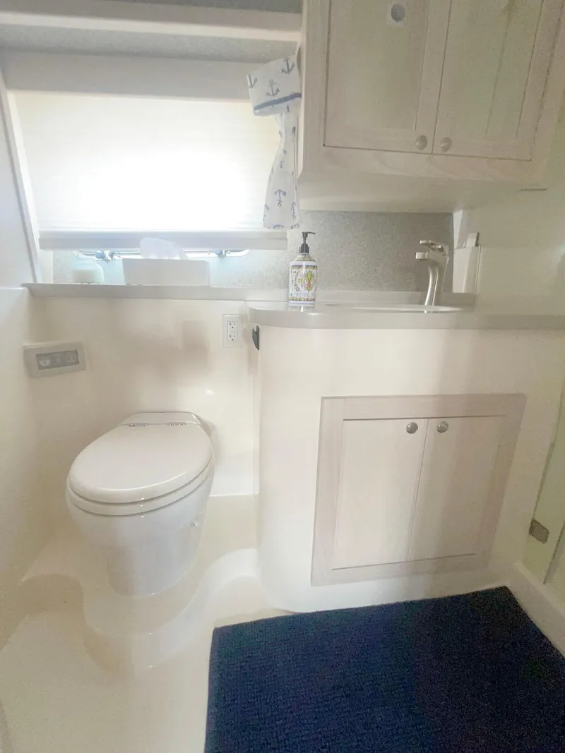 Slide: The Image of Fathom 43 Fly 2019 - 80