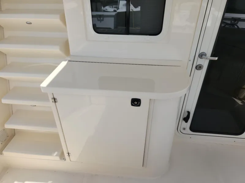 Slide: The Image of Fathom 43 Fly 2019 - 86