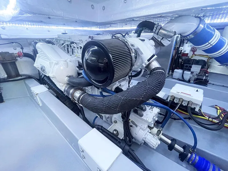 Slide: The Image of Fathom 43 Fly 2019 - 91